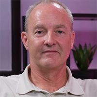 Dr. med. Jens Kisro