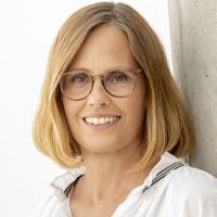 Prof. Sandra Hummel